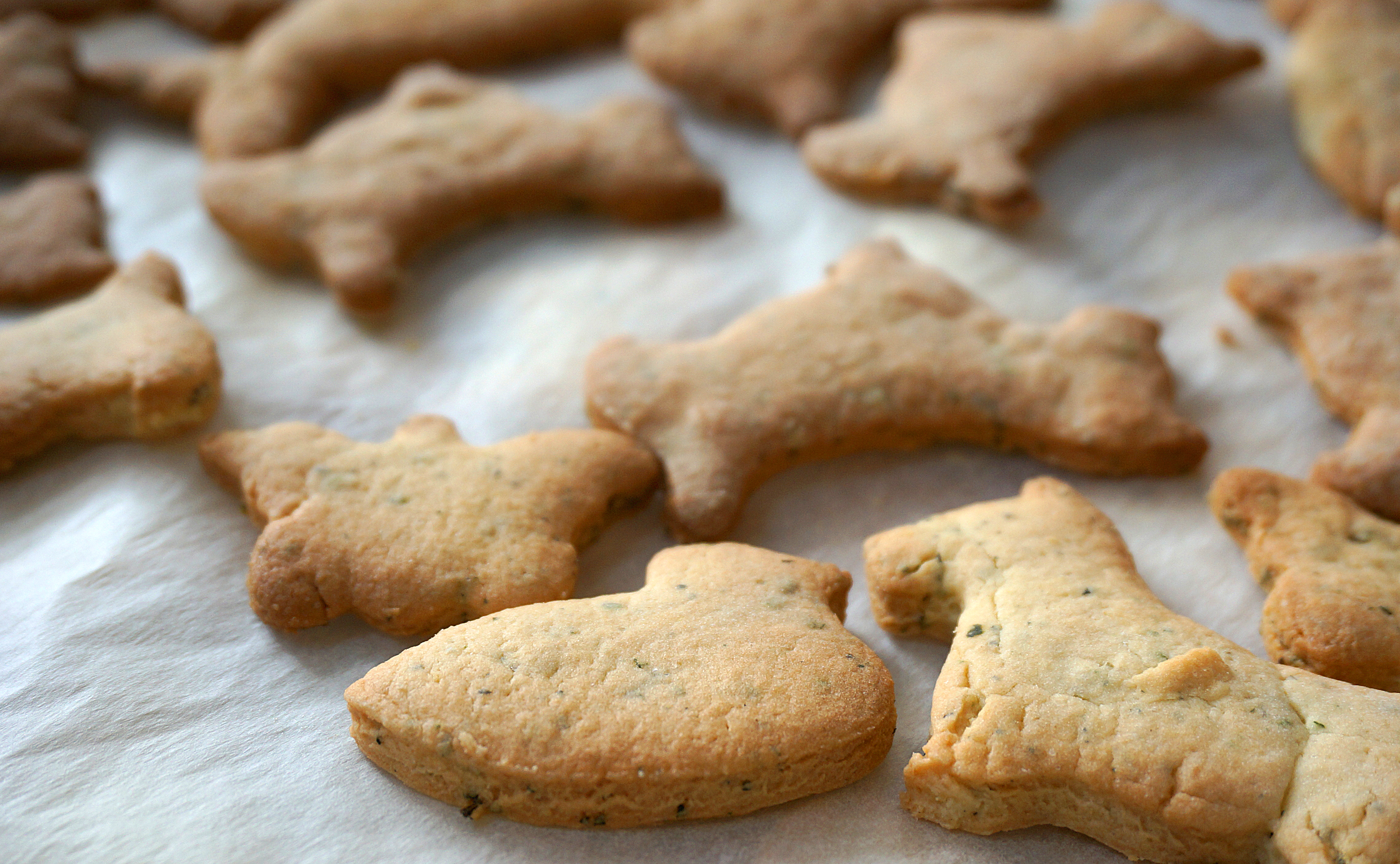 Mürbeteigplätzchen mit Toronjil Morado | Süßes mit Kräutern | Rezepte ...